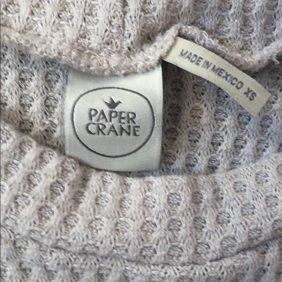 tight shirt - Picture 3 of 5